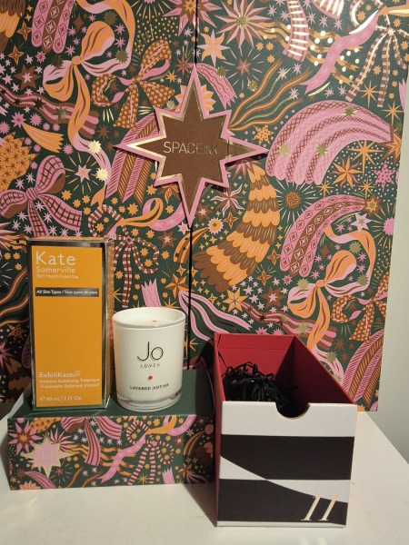 General “Waifs and Strays” Beauty Advent Calendar opening thread 2024