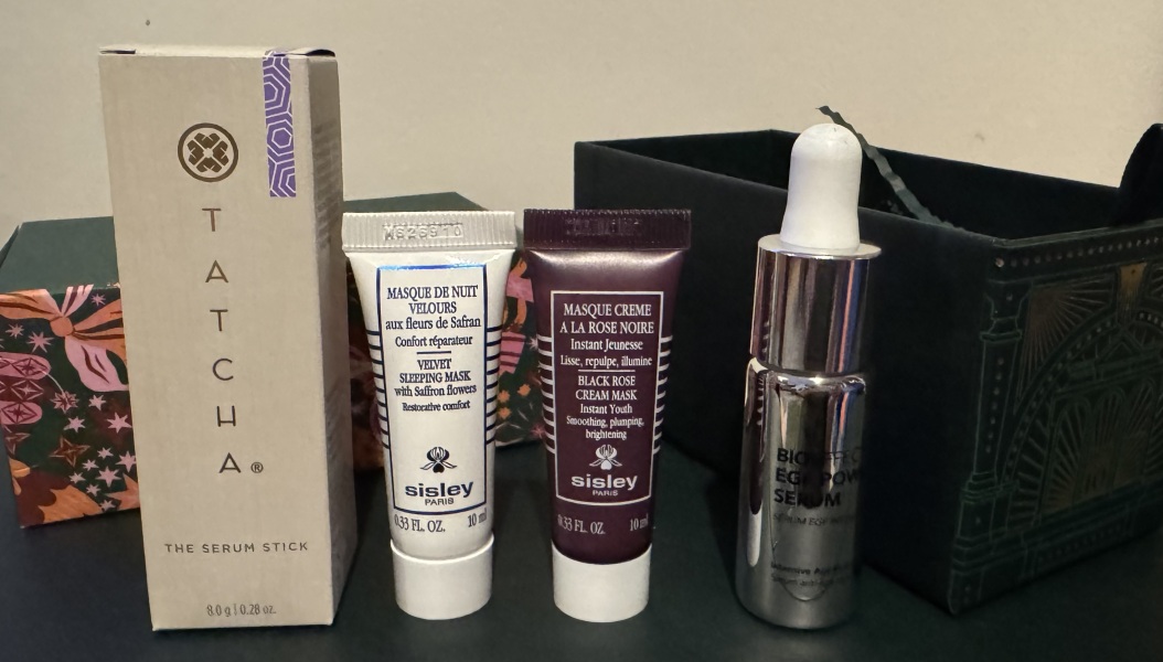 General “Waifs and Strays” Beauty Advent Calendar opening thread 2024