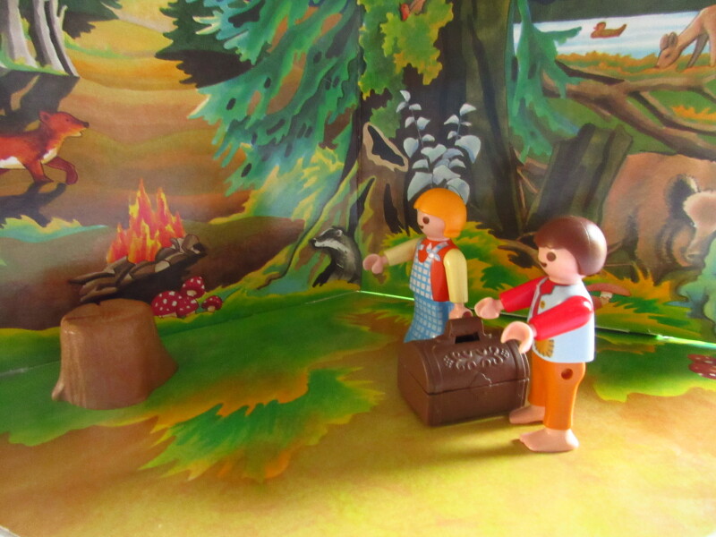 It's advent for the Playmobil people in our house...