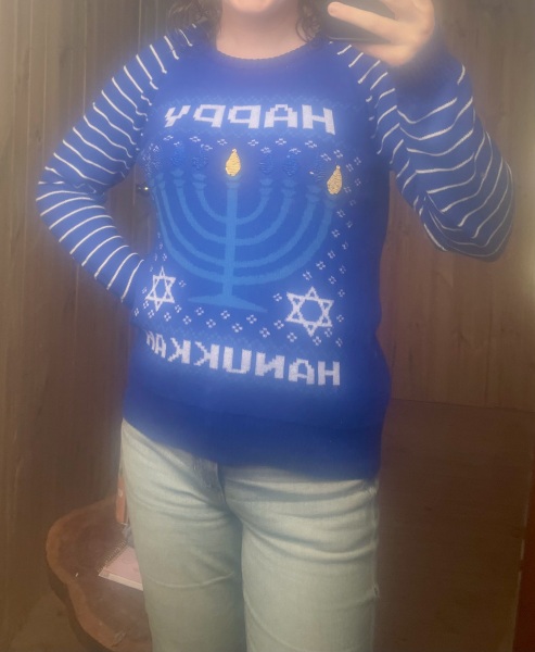 I like the T-shirt, but the description...