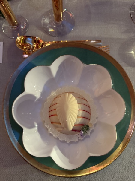 Royal Style: Welcome to the Court of the Dragon Queen!