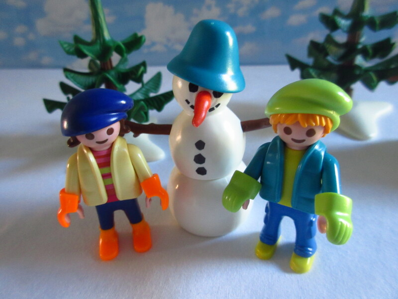 It's advent for the Playmobil people in our house...