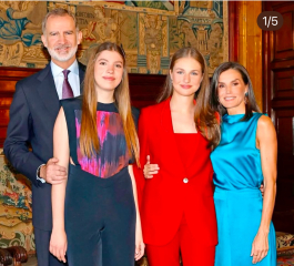 Royal Style: Welcome to the Court of the Dragon Queen!