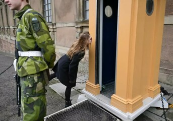 Royal Style: Take the Tiaras out of The Vault! Sparkles aren't just for Christmas!