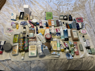 Tempted by beauty treats? Addicted to buying beauty products? Is your collection bursting with favourites? Join fellow beauty lovers in this supportive group!