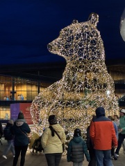 Come and tell us your dull and unexciting news 32: Calmly through the day