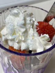 Come and tell us your dull and unexciting news 32: Calmly through the day