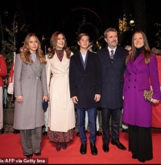 Royal Style: Welcome to the Court of the Dragon Queen!