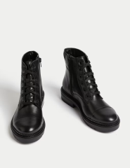 Choose my ankle boots!