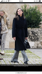 Royal Style: Welcome to the Court of the Dragon Queen!