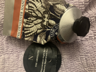 Tempted by beauty treats? Addicted to buying beauty products? Is your collection bursting with favourites? Join fellow beauty lovers in this supportive group!