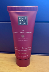 General “Waifs and Strays” Beauty Advent Calendar opening thread 2024