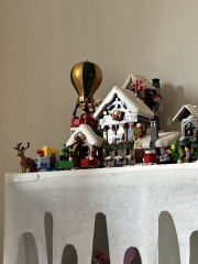 Did the UK ever succumb to the 90s US craze for Christmas villages?