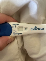 Potentially pregnant -help ! Line eyes