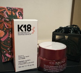 General “Waifs and Strays” Beauty Advent Calendar opening thread 2024