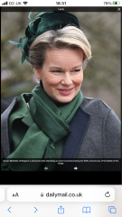 Royal Style: Welcome to the Court of the Dragon Queen!