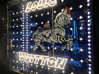 Come and tell us your dull and unexciting news 32: Calmly through the day