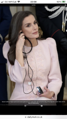 Royal Style: Welcome to the Court of the Dragon Queen!