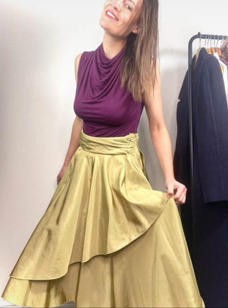 Unfortunately, she has to go to a ball (and really needs some help)