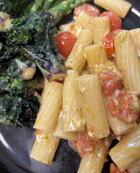 Come and tell us your dull and unexciting news 32: Calmly through the day