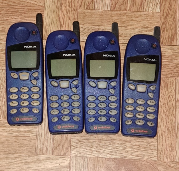 Ladies and Ladies: The Bluestocking is open: again