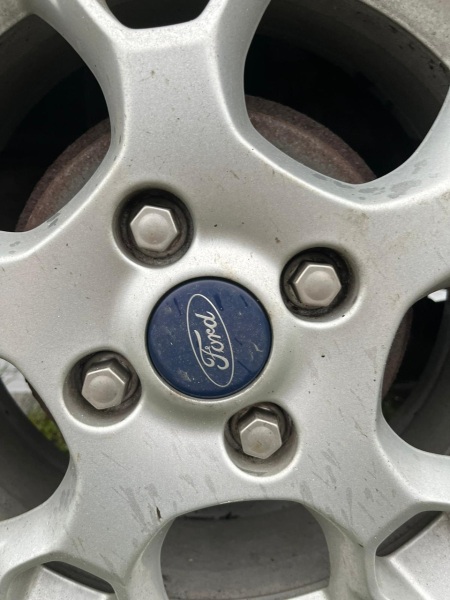 Anyone know anything about cars?