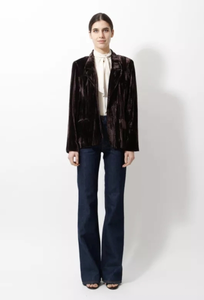 Les Parisiennes des Mamansnet: It's French charm, you know, beheaded people, red wine and blood all over the place - it's romantic, it's normal.