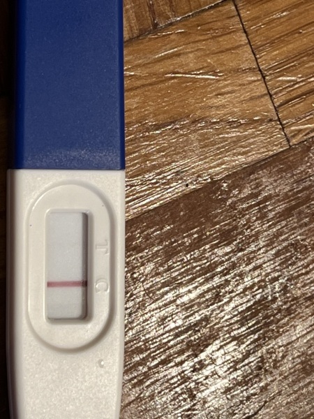 Line eyes pretty please