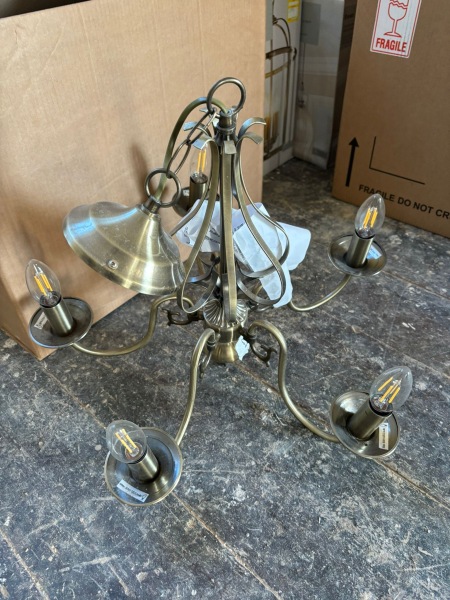 Can anybody find me this light?