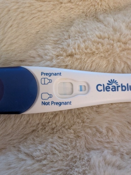 Evaporation line or positive pregnancy test