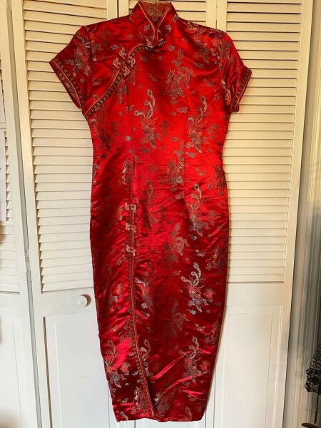 What did you wear for your registry office wedding?