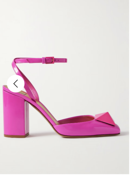 What shoes with this dress?