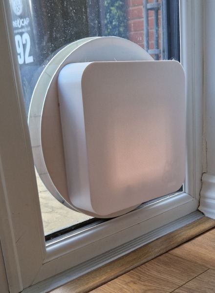 Blocking a cat flap at night