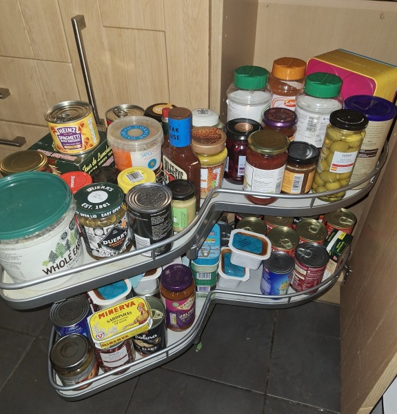 Come and tell us your dull and unexciting news 32: Calmly through the day