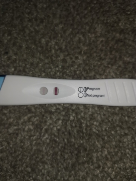 Could anyone help please! Is this test positive?!