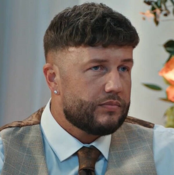 Happy New Year Corrie fans. New thread to take us into 2025...No Spoilers Please (added by MNHQ at request of OP)