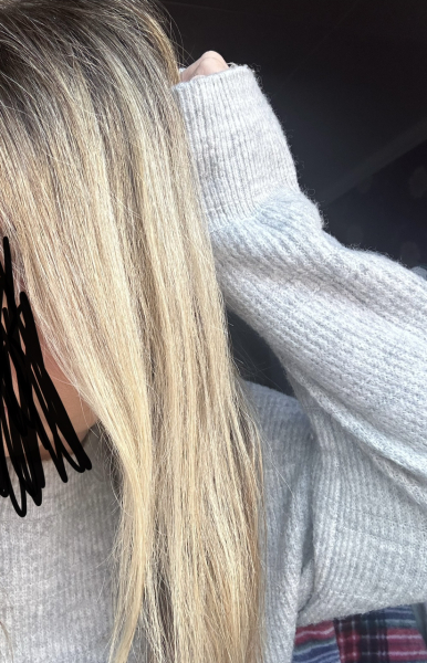 Will this turn my hair green? Pics included