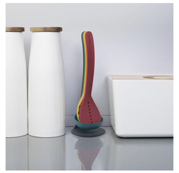 Show me your kitchen utensils holder
