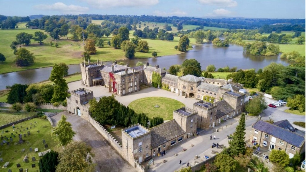 Anyone want to buy an actual castle?