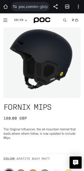 Low profile ski helmet