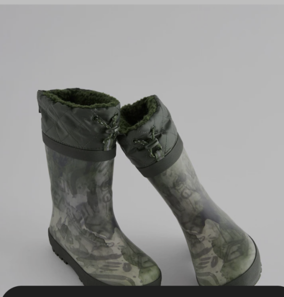 Help me find these kids wellies please!