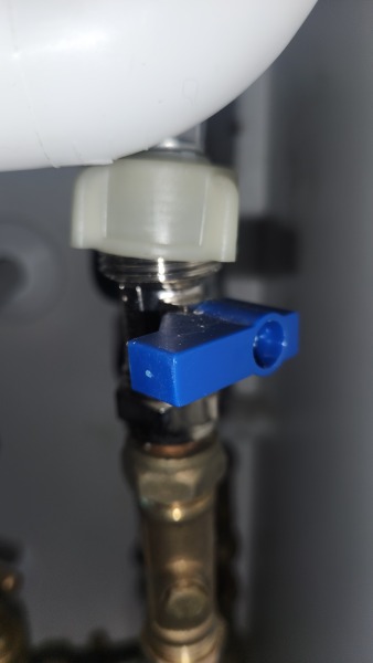 Help! How does this valve turn off the water