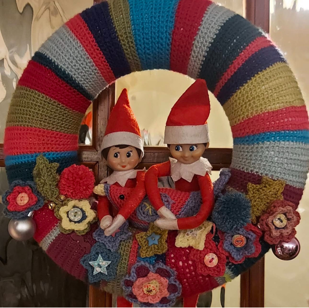 knitted/crafted Christmas wreaths?