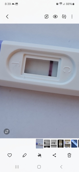 Line eyes pretty please