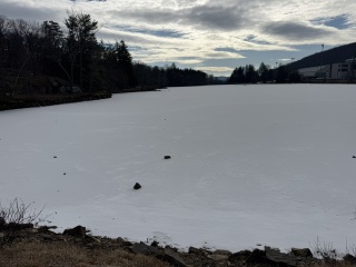 Come and tell us your dull and unexciting news 32: Calmly through the day