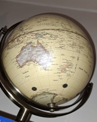 Ladies and Ladies: The Bluestocking is open: again