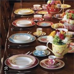 To ask if you have a tea set?