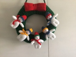 knitted/crafted Christmas wreaths?