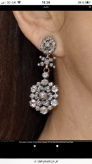 Royal Style: Take the Tiaras out of The Vault! Sparkles aren't just for Christmas!