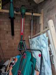 Who owns the outbuilding? Help!!!